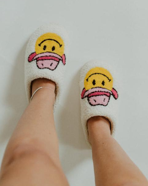 Pink Cowgirl Hat Fuzzy Slippers