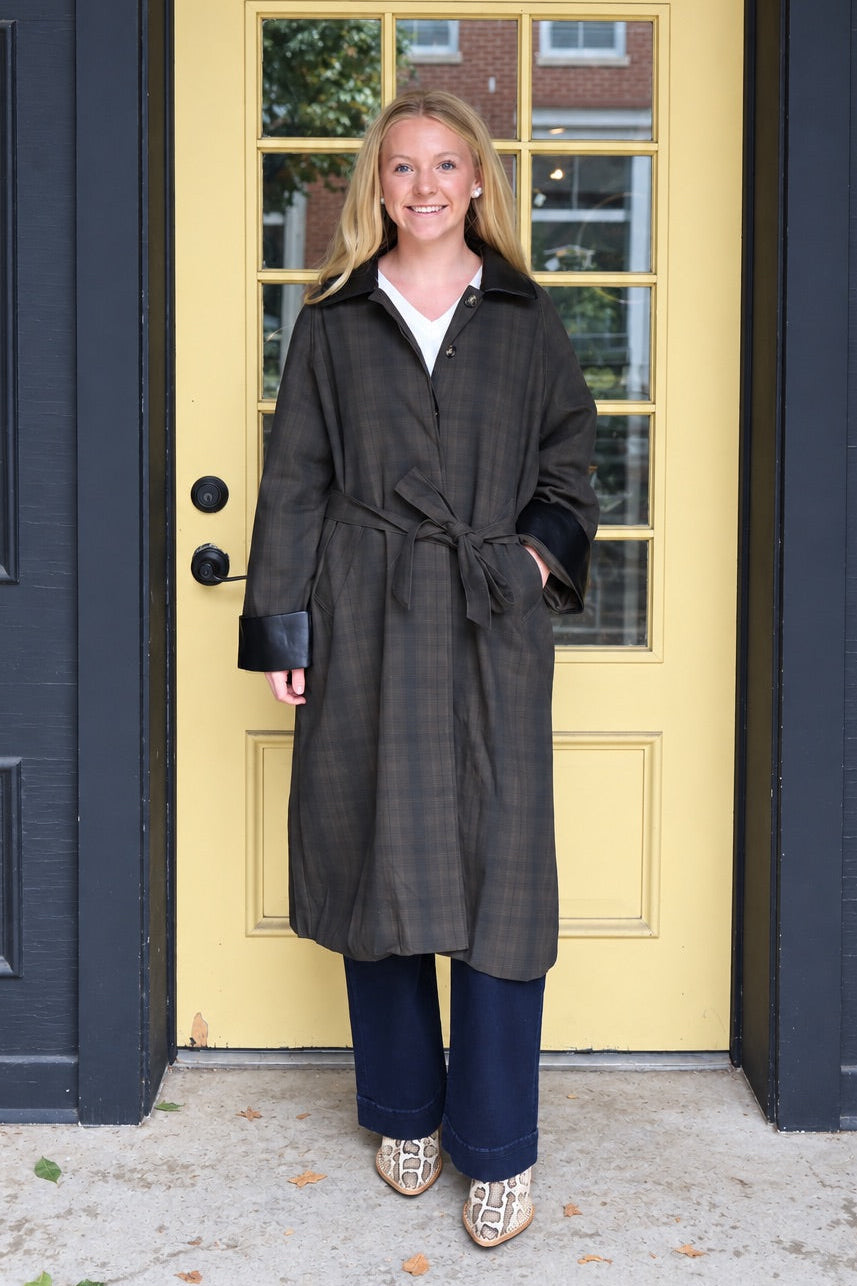 Contrast Faux Leather Collar Plaid Coat